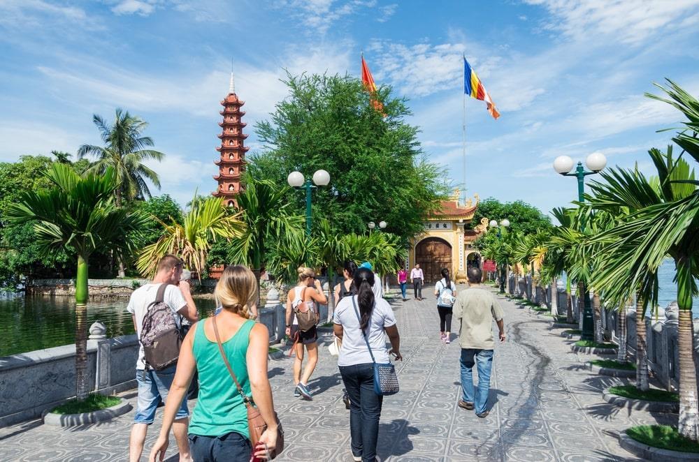 Báo nước ngoài chọn Trấn Quốc là ngôi chùa đẹp hàng đầu thế giới-2