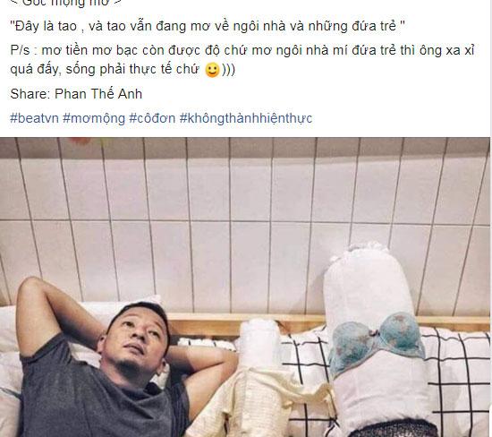 Trai ế lâu ngày sốt ruột làm hình nộm vợ con nằm bên cạnh nhưng dân mạng lại chỉ thắc mắc... chiếc áo lót phụ nữ-1