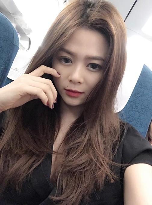 Chia sẻ bố mẹ hai bên đã gặp mặt trò chuyện, hoàng tử Đức Huy và bạn gái xinh đẹp sắp nên duyên vợ chồng?-5