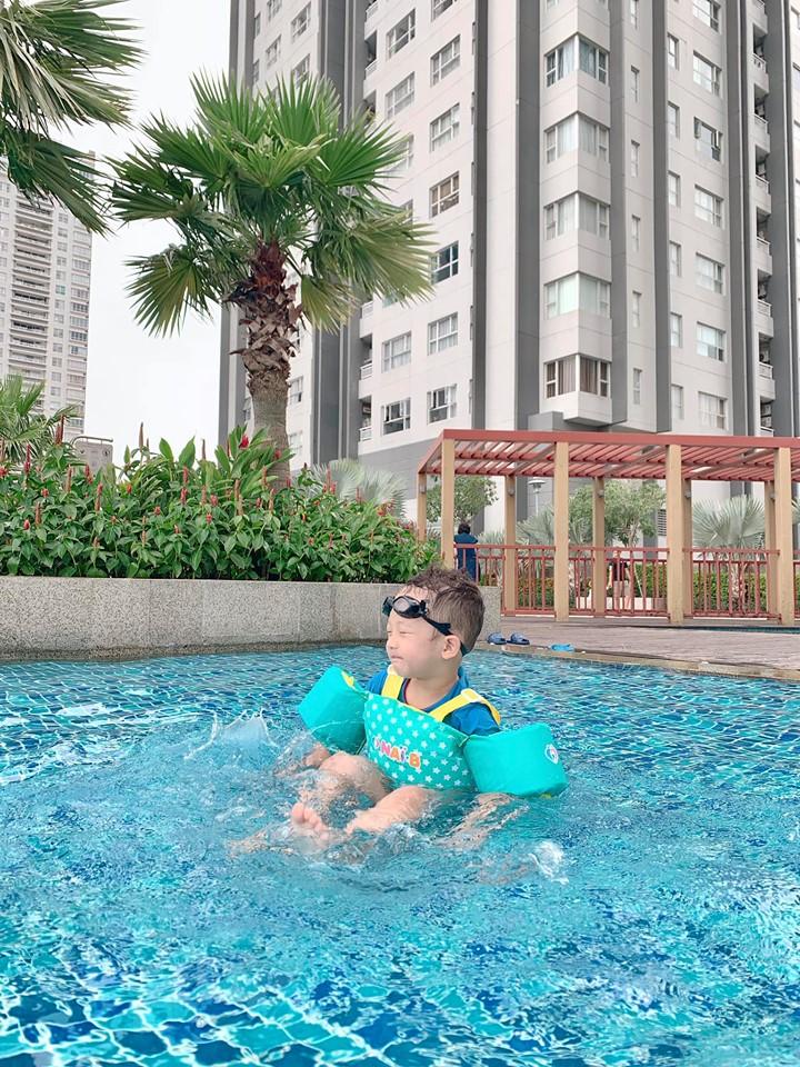 Hiếm hoi mới công khai diện bikini, Ly Kute khiến ai cũng xuýt xoa nhan sắc gái một con trông mòn con mắt-1