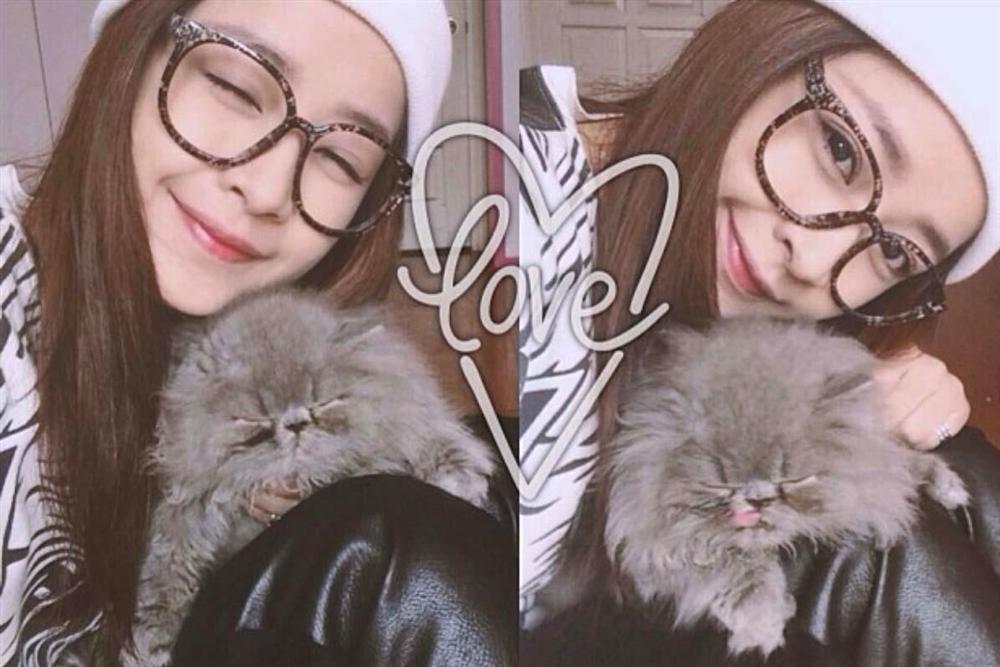 Không còn là hot girl tuổi teen, Chi Pu giờ diện đồ sexy thế này đây-4