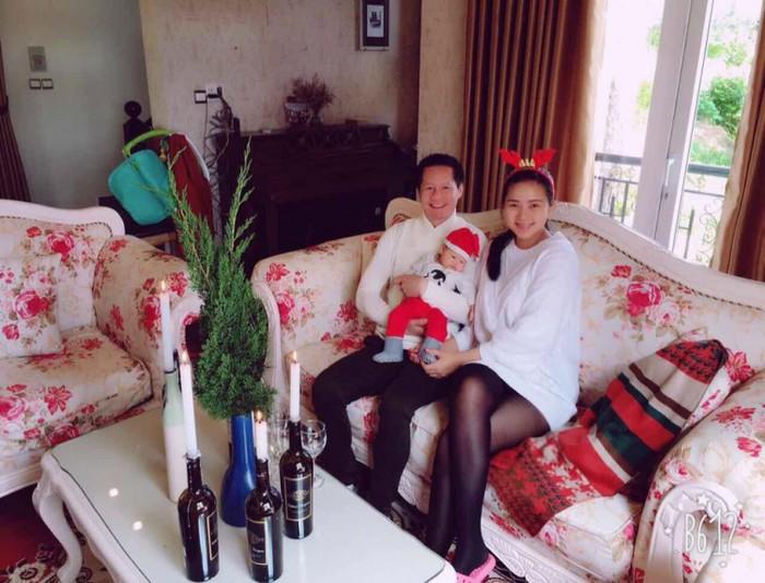 Lấy chồng đại gia không có gì ngoài tiền, Phan Như Thảo giải thích vì sao vẫn làm việc quần quật: Chỉ vì vui thôi-8