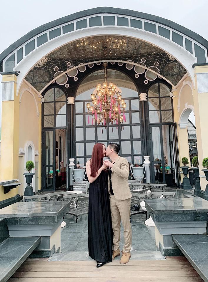 Lấy chồng đại gia không có gì ngoài tiền, Phan Như Thảo giải thích vì sao vẫn làm việc quần quật: Chỉ vì vui thôi-2