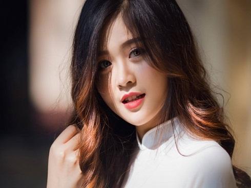 4 tháng sinh âm lịch của phụ nữ dự báo: Từ đầu đến chân sắc tài song toàn, sướng như tiên từ trong trứng