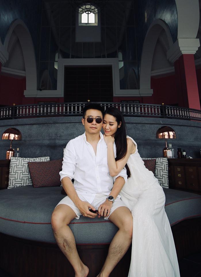 Đăng ảnh lấp ló vòng một, MC Dự báo thời tiết gây bão mạng ngày mưa gió-6