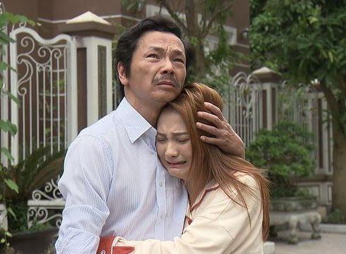 Những cảnh gây xúc động tận tâm can của 'Về nhà đi con'