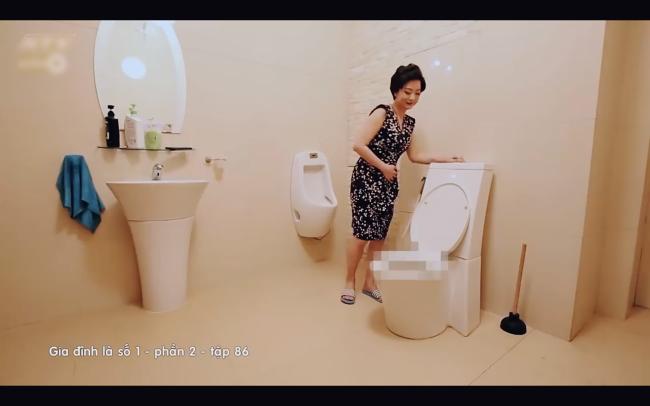 Đừng ăn khi xem cảnh phim nhìn đã thấy buồn nôn trong Gia đình là số 1-2