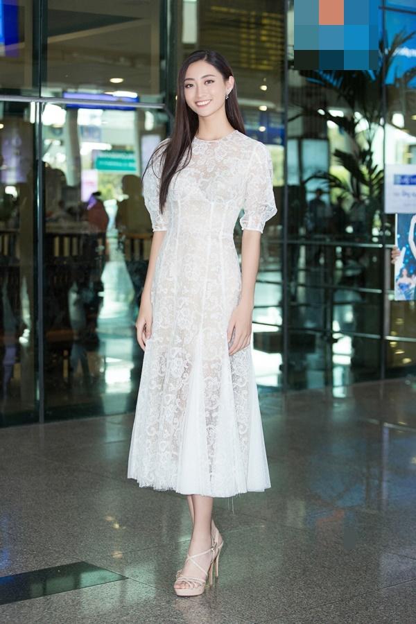 Tân Hoa hậu Thế giới Việt Nam 2019 Lương Thùy Linh gây náo loạn sân bay ngay khi vừa đáp chuyến-3