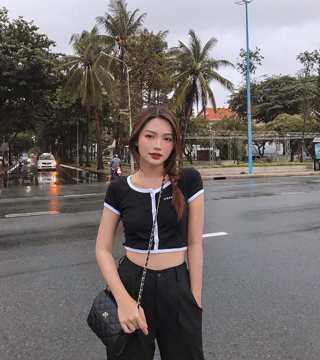 Chân dung gái xinh Sài Gòn được báo nước ngoài săn đón nhờ loạt ảnh mặc bikini siêu nóng bỏng bên hồ bơi-6