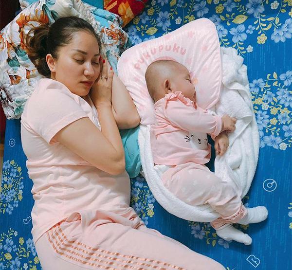 Dàn mỹ nhân Việt xập xệ sau sinh: Ngoại hình như bà giúp việc nhưng lại có nét đáng yêu khó tả-4