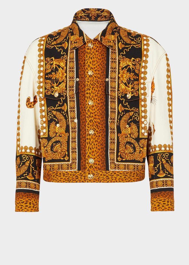 Sơn Tùng M-TP mặc lại set đồ hơn 100 triệu đồng tại Sky Tour 2019-3