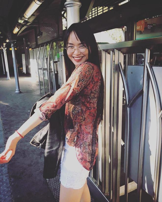 Hé lộ người chị giỏi giang đang du học Pháp của Á hậu Tường San, nhìn ảnh trang cá nhân mới thấy nhan sắc không phải dạng vừa-10