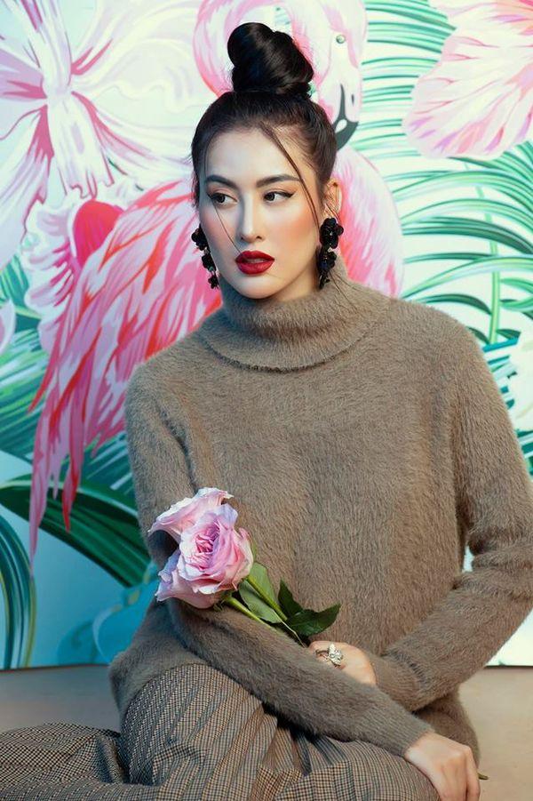 Vẫn là gương mặt ấy nhưng Hà Lade lại lộ xương hàm lệch, nghi là do di chứng thẩm mỹ?-5