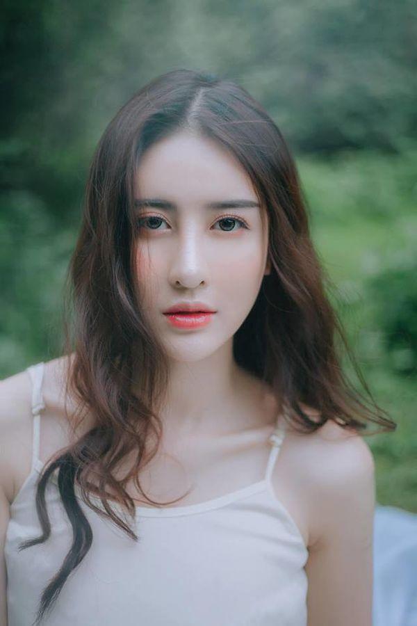 Vẫn là gương mặt ấy nhưng Hà Lade lại lộ xương hàm lệch, nghi là do di chứng thẩm mỹ?-4