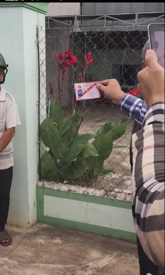 Giây phút bắt tại trận phó Viện trưởng VKSND nhận hối lộ 2.500 USD-5