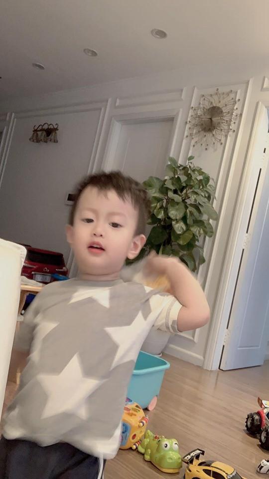 Chuyển nơi ở mới sau khi Việt Anh tuyên bố bán nhà, Hương Trần ngậm ngùi: Mẹ con Đậu đi nhé-4