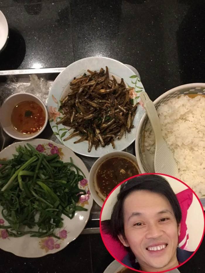 Vẫn biết Hoài Linh không thích sơn hào hải vị, nhưng nhìn bữa cơm toàn mắm của danh hài ai nấy vẫn xót xa-5