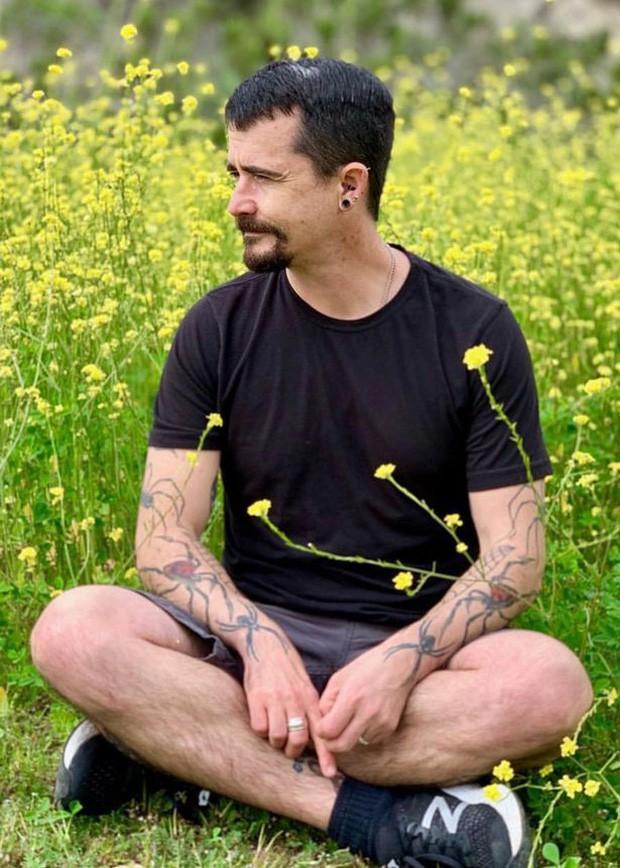 Chuyện lạ: Thanh niên trốn gặp người nhà nhiều năm vì không thể chịu được tiếng nhai thức ăn chóp chép-1