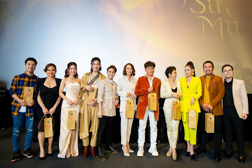 Đóng phim kinh dị cùng Huỳnh Lập nhưng Việt Hương không tin chuyện tâm linh-10