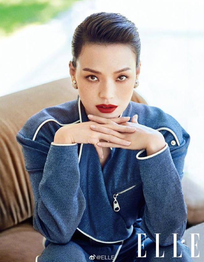 Thư Kỳ trẻ đẹp và hạnh phúc ở tuổi 43-1