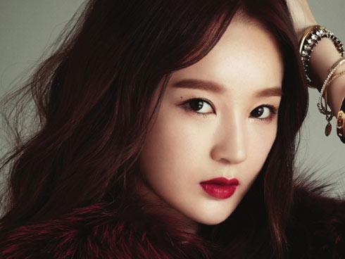 Phụ nữ có 4 nét tướng đi đến đâu cũng bị 'chê ỏng chê eo' nhưng lại là điềm báo có tiền, có lộc