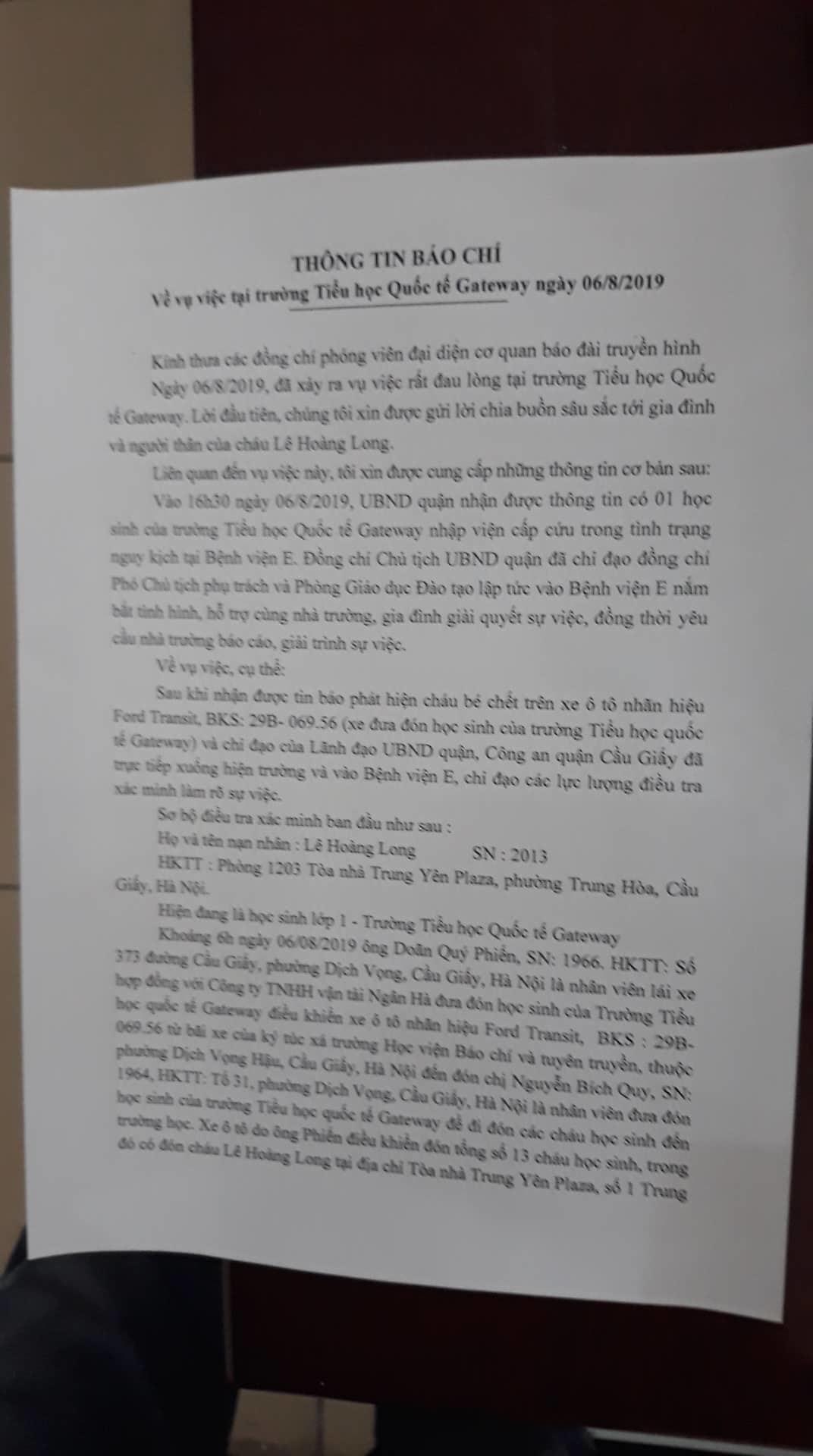 Nhiều câu hỏi xoáy sâu nguyên nhân gây ra cái chết của bé 6 tuổi vì bị trường Gateway bỏ quên trên xe bus-1