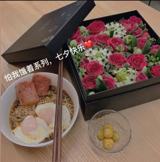 Thất Tịch của sao Hoa ngữ: Lâm Tâm Như bắn tim gửi ông xã, Địch Lệ Nhiệt Ba hờn dỗi vì cô đơn-5