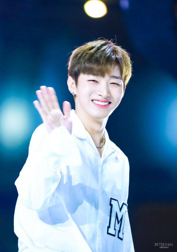 Wanna One xác nhận họp mặt kỷ niệm 2 năm debut, fan tiếc hùi hụi vì sự vắng mặt của trưởng nhóm Yoon Ji Sung-2