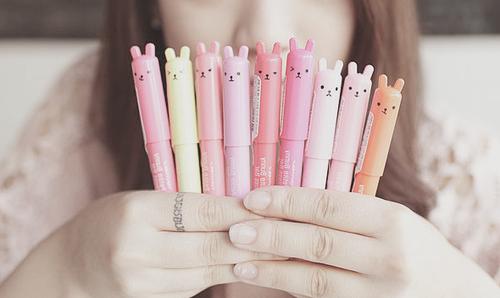 Tử vi thứ Năm ngày 8/8/2019 của 12 con giáp: Sửu thiếu quan tâm bạn đời, Mão dễ thâm hụt tài sản-2