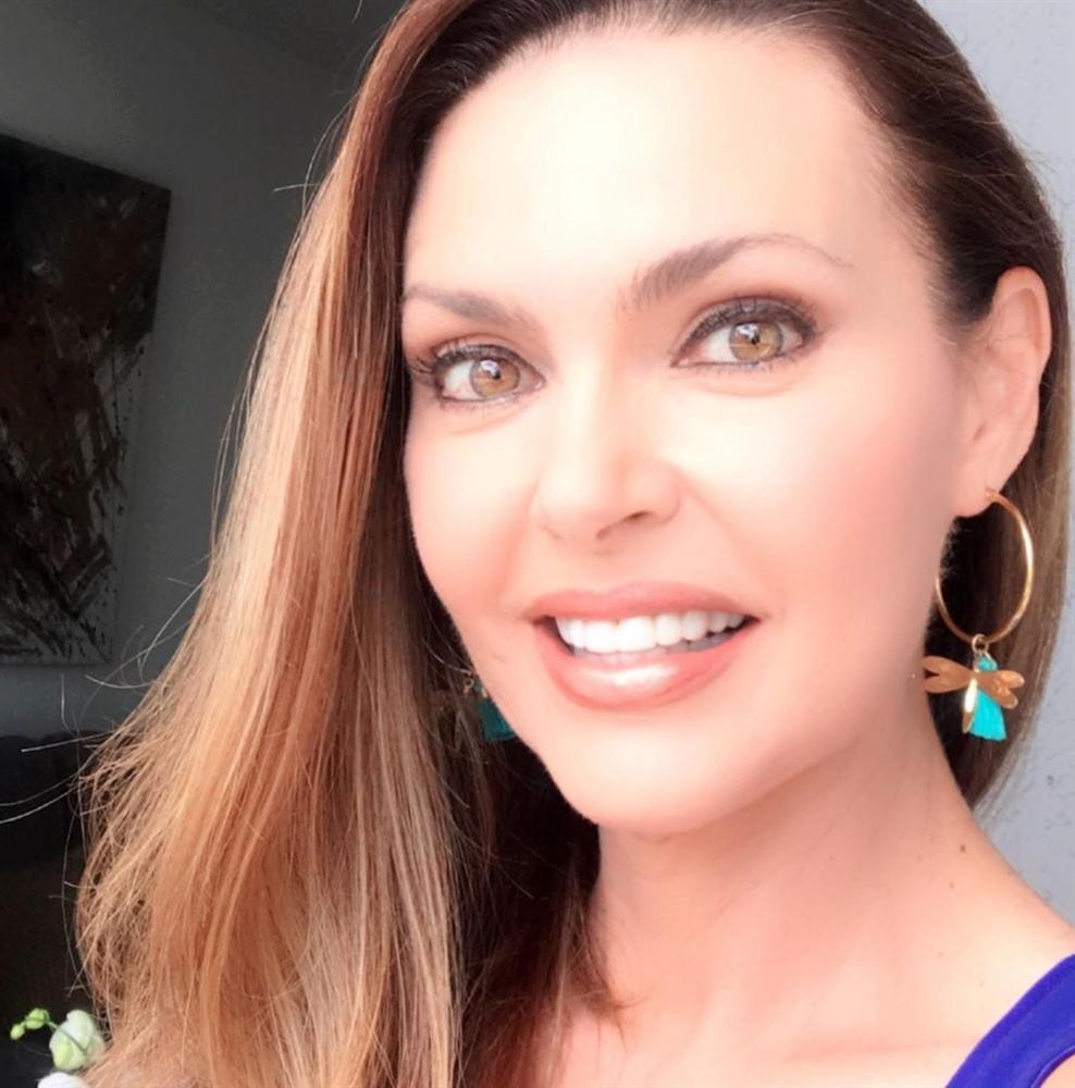 Bản tin Hoa hậu Hoàn vũ 7/8: Hoàng Thùy bất cẩn để lộ hình xăm trước ngày thi quốc tế?-5