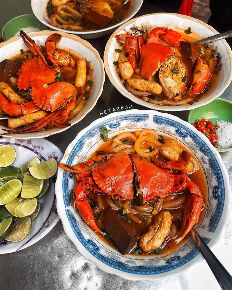 3 khu phố nhộn nhịp về đêm thu hút giới trẻ Sài thành-4