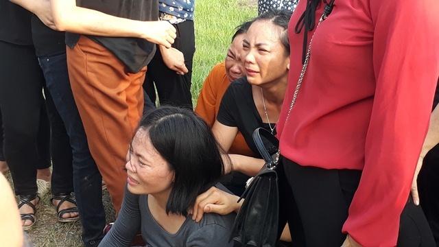 Quê nhà đẫm nước mắt tiễn biệt bé trai bị bỏ quên trên xe trường Gateway-7