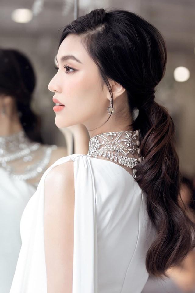 Trong khi Nhã Phương - Thanh Tú phá nét phát tướng thì Lan Khuê càng bầu to nhan sắc càng thăng hạng-3