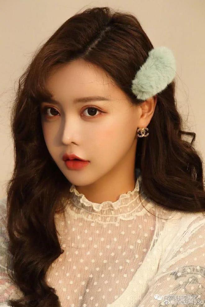 Nhiều hotgirl Trung Quốc mặt thật và hình trên mạng không liên quan-5