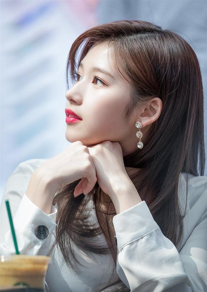 Tử vi thứ Sáu ngày 9/8/2019 của 12 con giáp: Dần dễ bị nói xấu sau lưng, Thìn nhận được nhiều lời khen ngợi-1