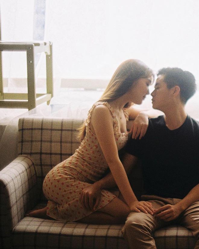 Khoe chính diện gương mặt bạn trai bằng khoảnh khắc cực tình, nàng tiểu thư đình đám khiến ai nấy xuýt xoa-4