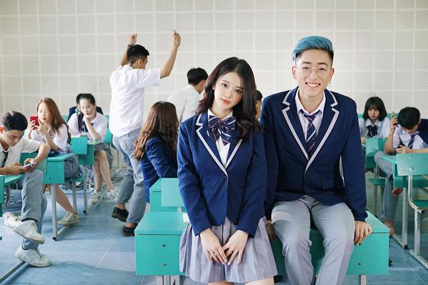 Gây sốt trong MV cover của Linh Ka chưa đủ, hotboy học đường khiến dân tình chao đảo với ảnh thẻ nhìn là muốn yêu-1