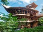 Khu nghỉ dưỡng cao cấp thiết kế hoàn toàn từ tre tại đảo Bali