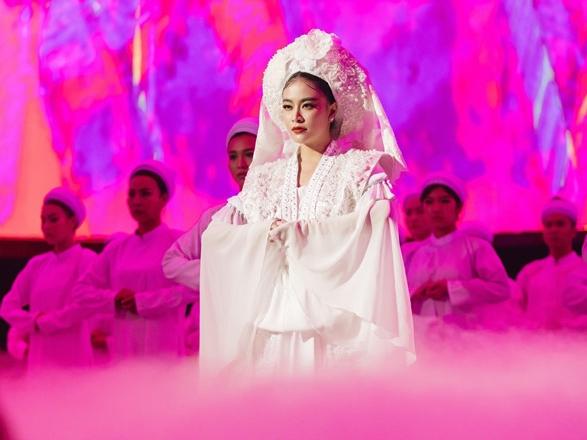 Khai thác yếu tố tâm linh, Tứ phủ của Hoàng Thùy Linh gây tranh cãi-4