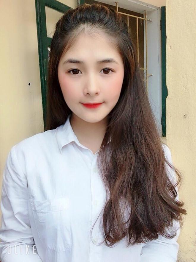 Khoe ảnh thời còn đen nhẻm, nữ sinh 2K1 được khen dậy thì thành công-2