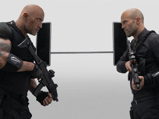 'Fast & Furious: Hobbs & Shaw' chưa có đối thủ tại phòng vé