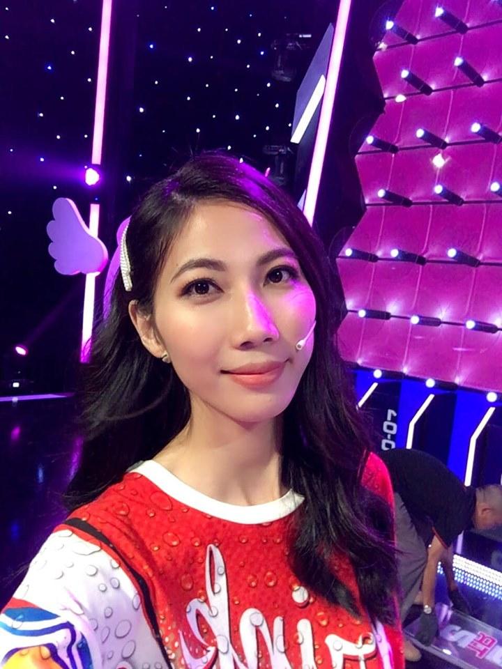 Hết thời gầy như zombie, Cao Ngân tái xuất với thần thái khó ai bì kịp khi catwalk ở VNTM 2019-4