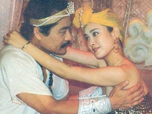 Nàng 'Đát Kỷ' từng bị chỉ trích vì cảnh nóng giờ ra sao?