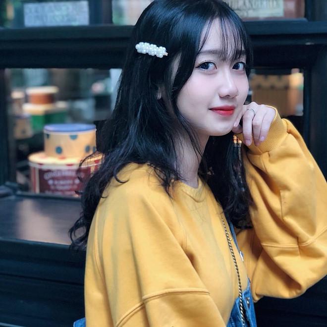 Nữ sinh 2K1 Lào Cai được dân mạng gọi là hot girl ảnh thẻ-5