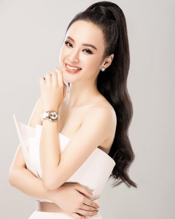 Bất ngờ khoe hình ảnh gợi cảm, phải chăng Angela Phương Trinh sắp trở lại showbiz-5