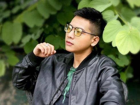 Chị gái ca sĩ Quân A.P: Nhờ em trai, tôi có nhiều người biết tới-8