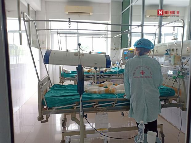 Vụ cô giáo đốt cồn dạy phòng chống cháy nổ: Nghẹn ngào lời kể của người mẹ trẻ-1