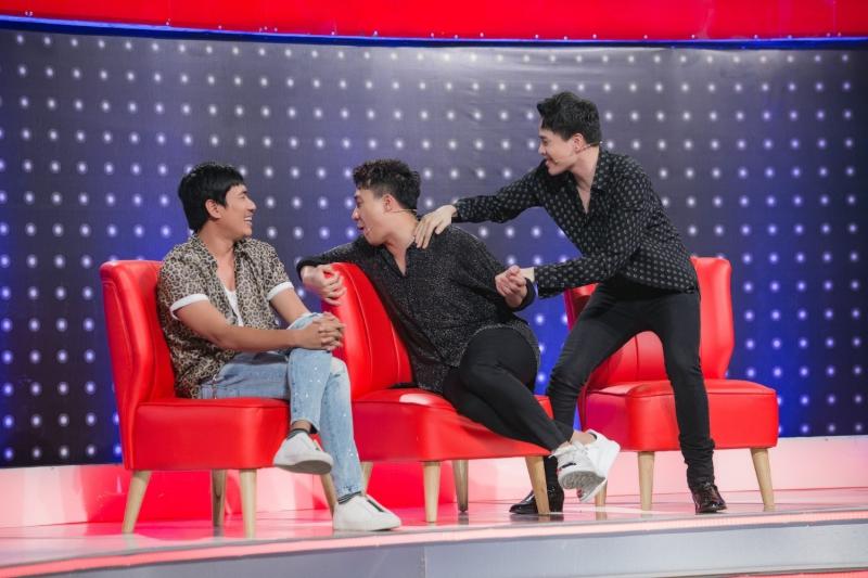 Trấn Thành nổi đóa khi bà xã Hari Won song ca với hot boy cứ gọi là tình bể tình-3