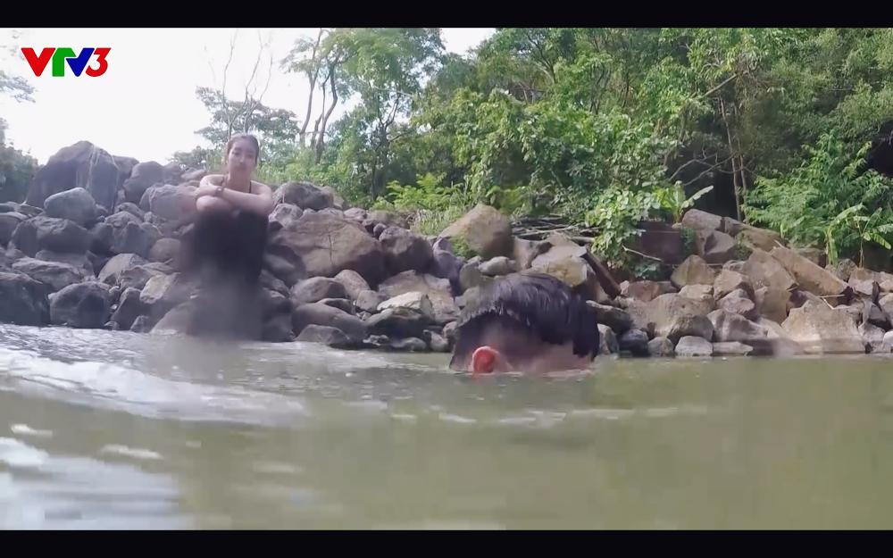 Dân mạng tấn công Facebook Đỗ Mỹ Linh, đòi loại khẩn cấp hoa hậu khỏi Cuộc đua kỳ thú để Lê Xuân Tiền chơi một mình-2