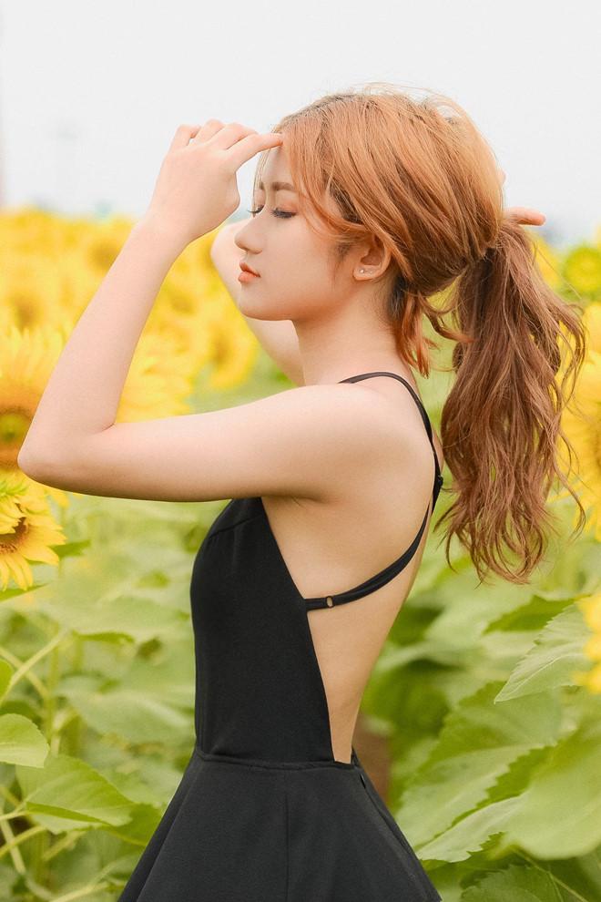 Lột xác quá xuất sắc sau 6 năm, nữ sinh Quảng Ngãi khiến nhiều người lầm tưởng phẫu thuật thẩm mỹ-2